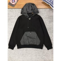 프라다 후드티  (해외배송)