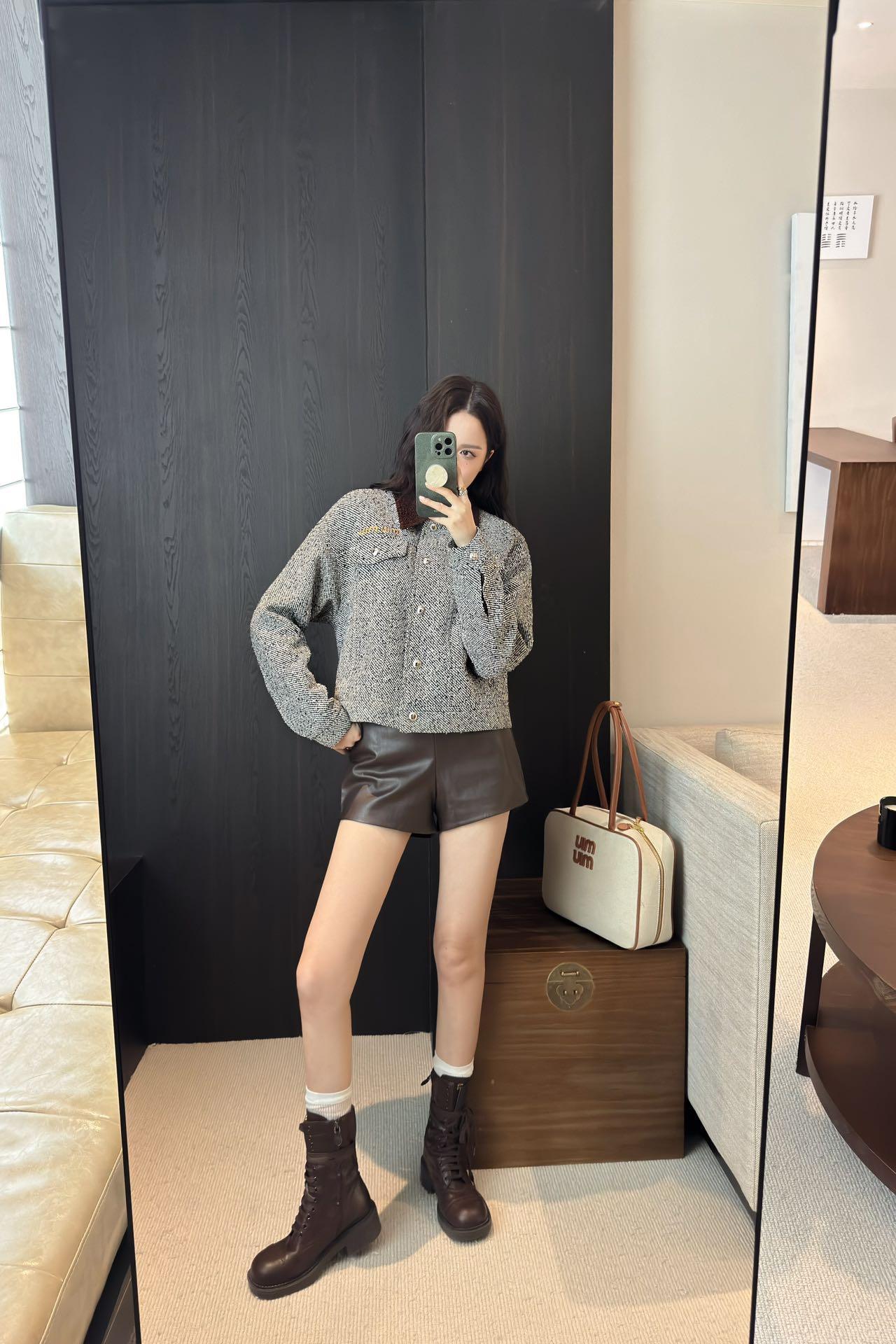 미우미우 플러시 재킷 (해외배송)
