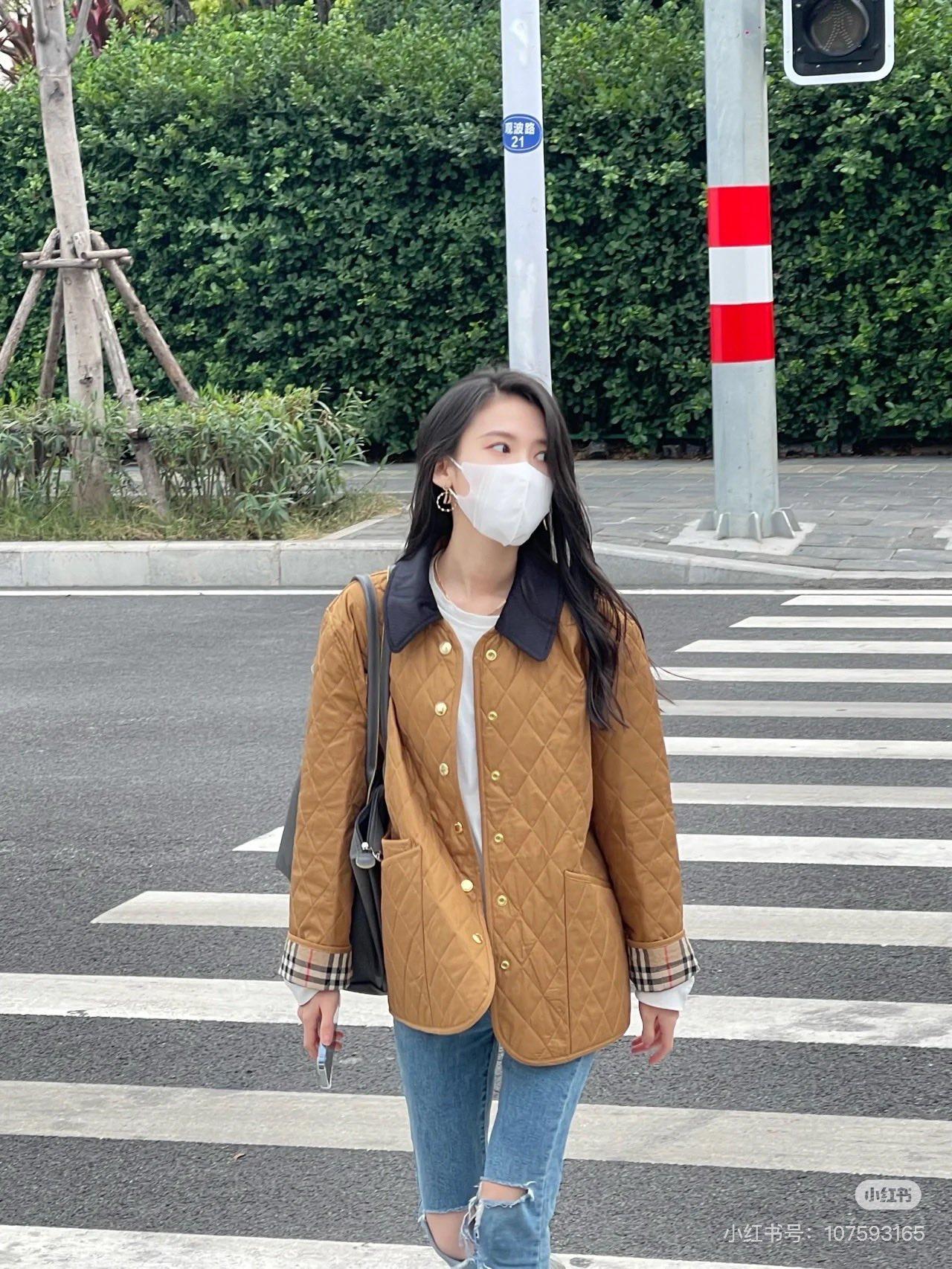 버버리 레트로 다이아몬드 칼라 체크 재킷 (정품급 해외배송)