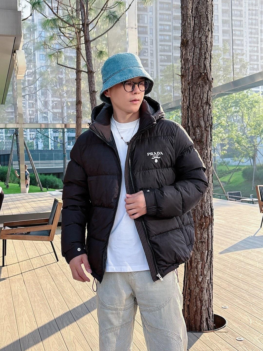 프라다 다운 재킷 (해외배송)