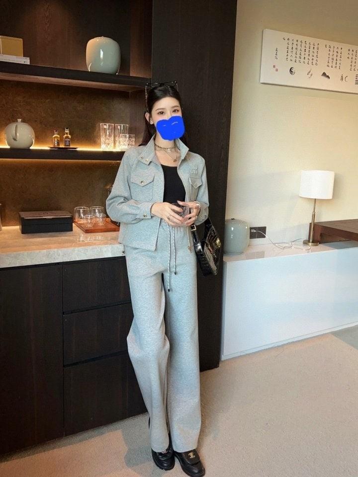 미우미우 여성 집업 & 와이드팬츠 세트 (국내배송)