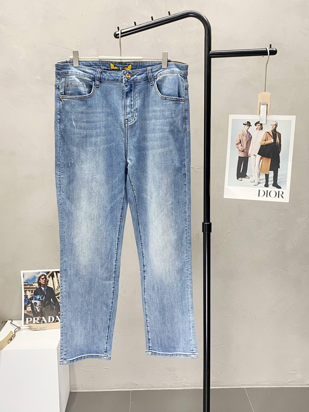 펜디 캐주얼 청바지 (해외배송)