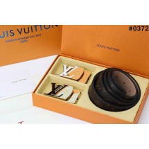 루이비통 LV 로고 포인트 투버클 벨트 (국내배송)