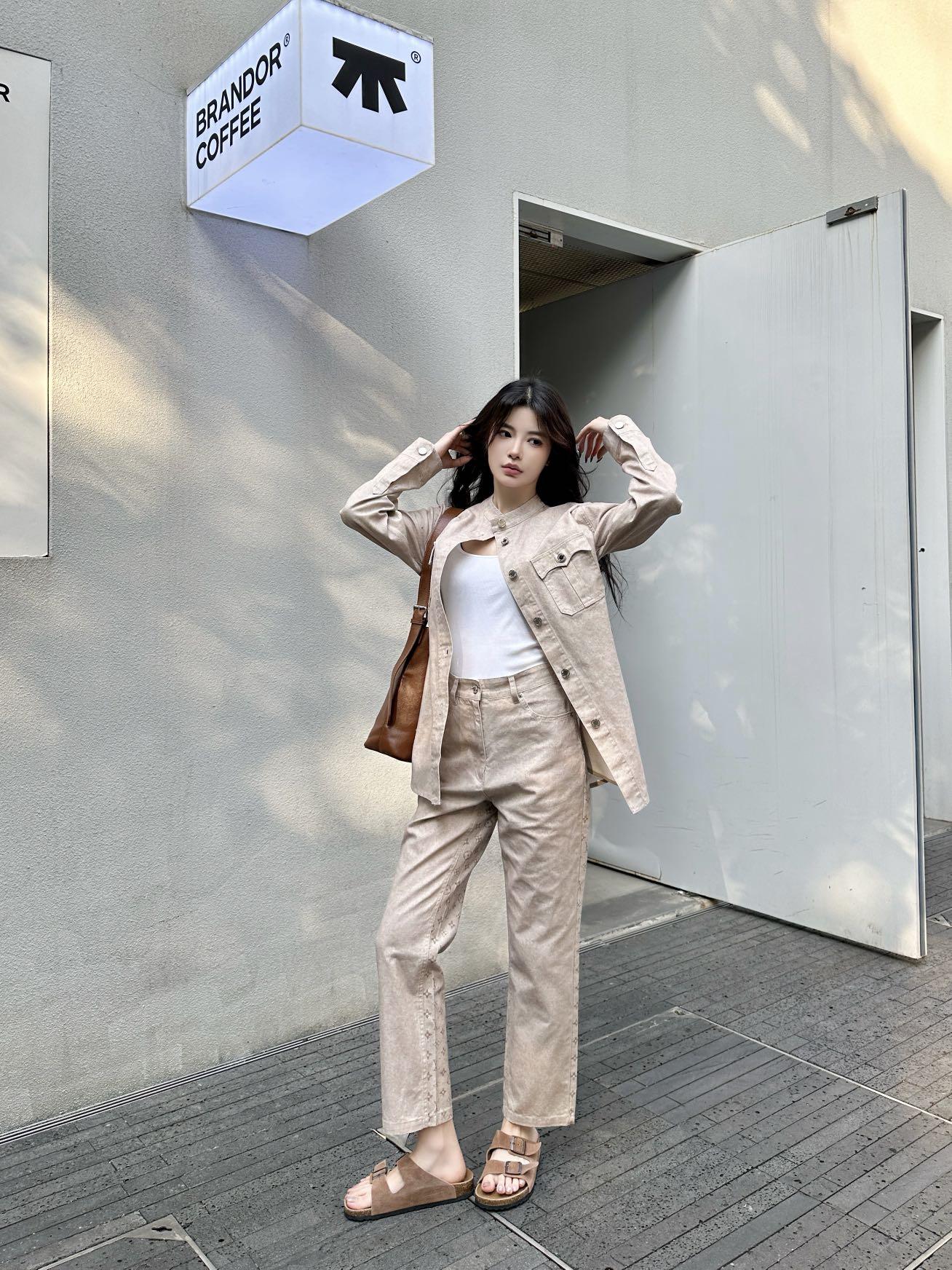 루이비통 팬츠 셔츠 세트  (해외배송)