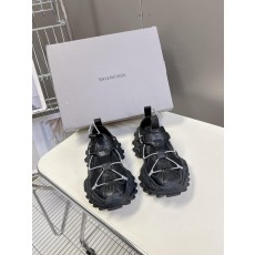 발렌시아가 하이킹화 (해외배송)