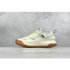 나이키 ACG Mountain Fly Low GTX SE 등산 스포츠화 (해외배송)