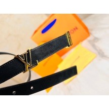 루이비통 이니셜 꾸띠르 20MM  (국내배송)