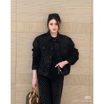 루이비통 2025SS 플로킹 모자이크 데님 재킷 + 팬츠 세트 (정품급 해외배송)