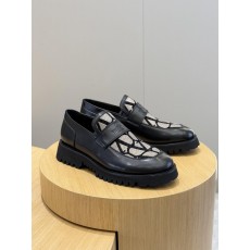 발렌티노 가라바니 젠틀글램 남성용 송아지 가죽 더비 슈즈 (해외배송)