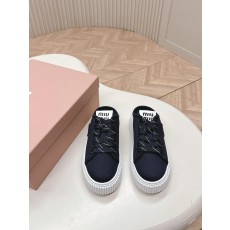 미우미우 하프 슬립 슈즈 (해외배송)