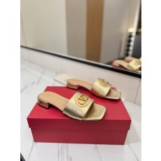 발렌티노 V버클 플랫 슬리퍼 (해외배송)