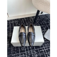 브루넬로쿠치넬리  플랫 스퀘어 토 슈즈 (해외배송)