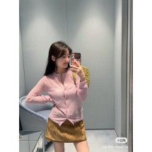미우미우 자카드 니트 라운드넥 긴팔 가디건 (해외배송)