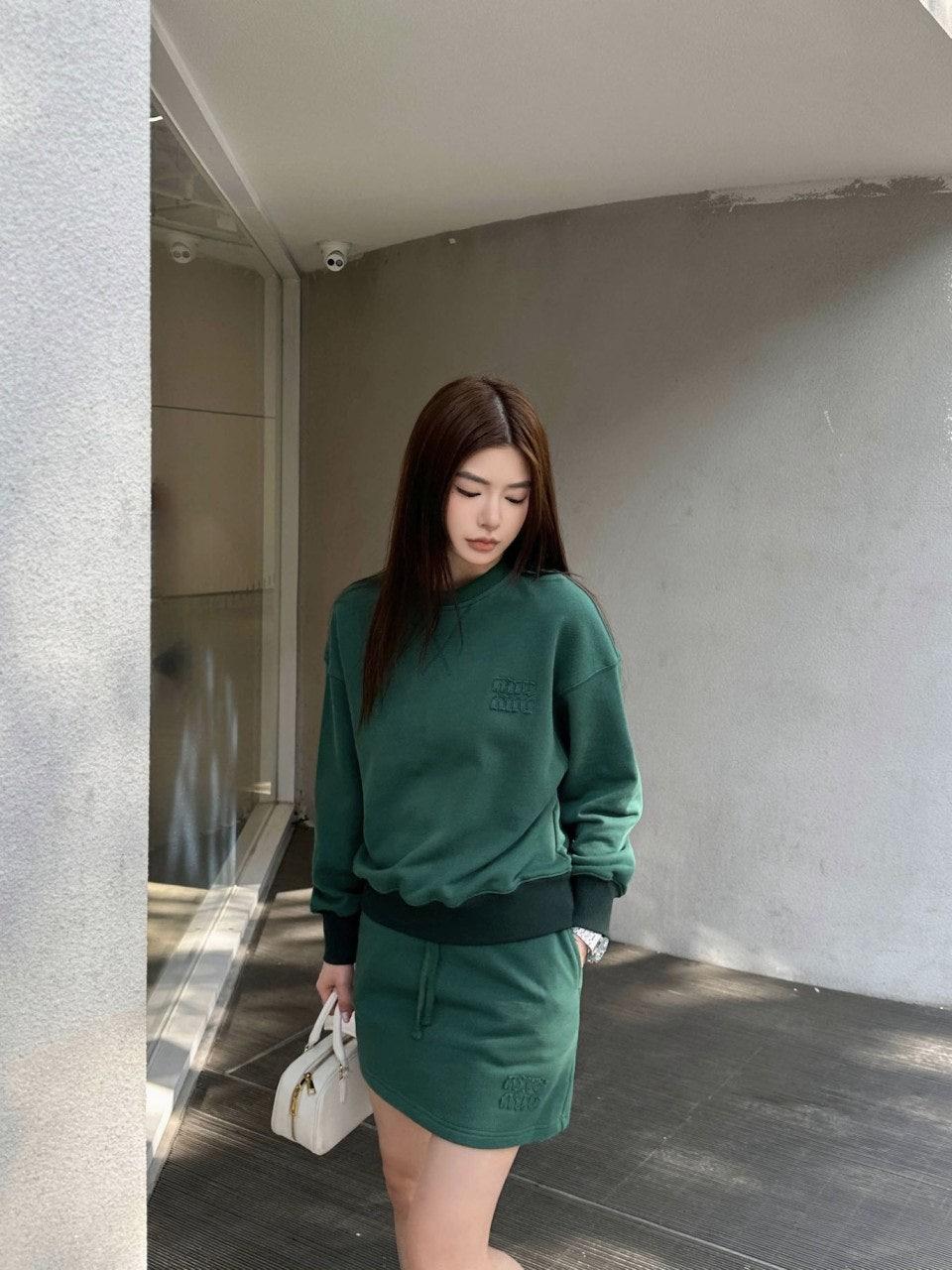 미우미우 맨투맨 셋업 (해외배송)