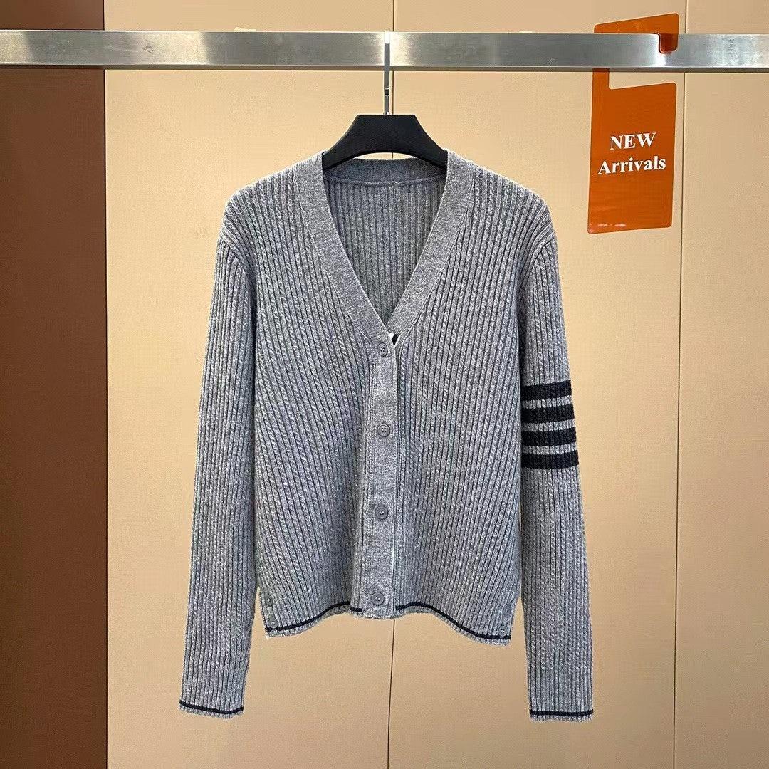 톰브라운 Cropped cable knit wool sweater vest (국내배송)