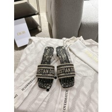 디올 모노그램 자수 가죽 미드힐 슬리퍼 (해외배송)
