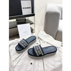디올 자수 샌들 (해외배송)