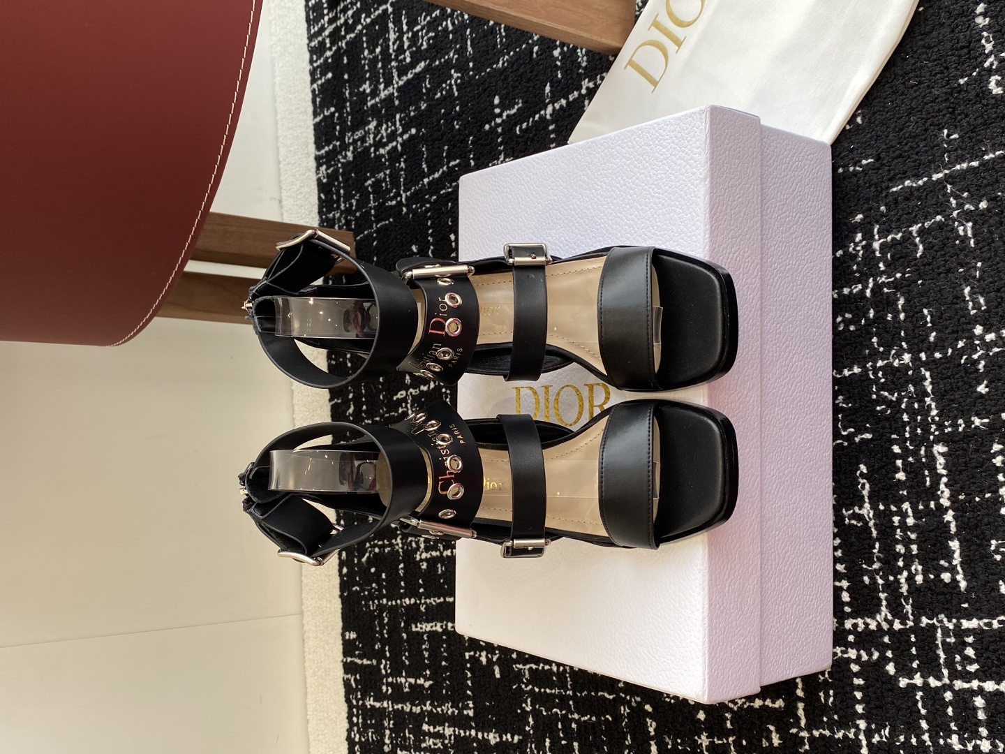 디올 스퀘어 투 샌들 (해외배송)