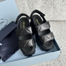 프라다 플랫폼 샌들 (정품급 해외배송)