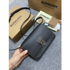 버버리 TB 크로스백 (정품급 해외배송)