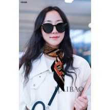 팬디 주얼리 스퀘어 FF패턴 스카프 (국내배송)