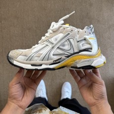 발렌시아가 7.0 러너 스니커즈 (해외배송)