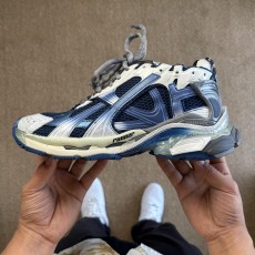 발렌시아가 7.0 러너 슈즈 (해외배송)