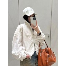 아크네 시그니쳐 올화이트 자수 모자 (국내배송)