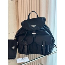 프라다 포코토 투포켓 백팩 (국내배송)