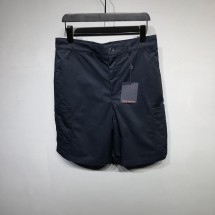 루이비통 엠보싱 포켓 반바지 (해외배송)
