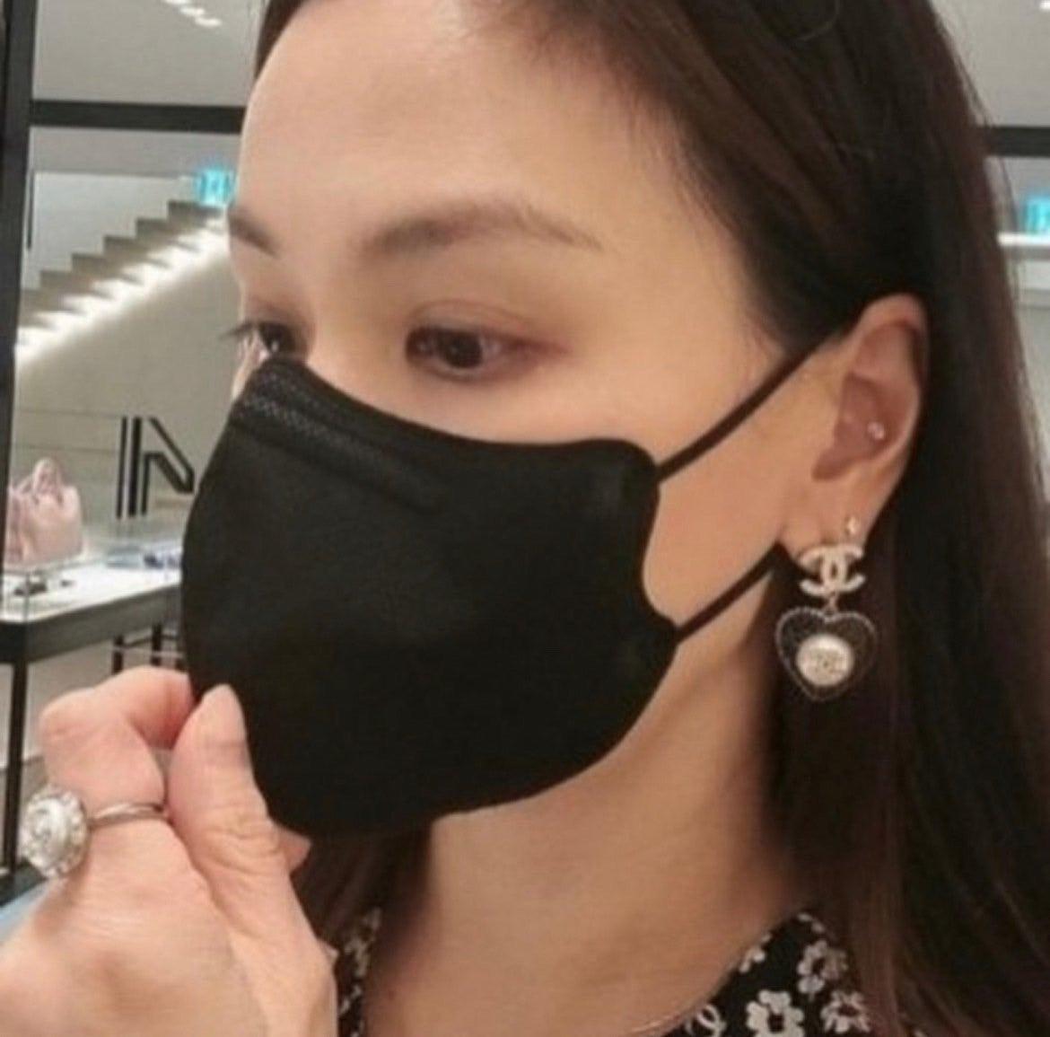 샤넬 블랙스톤 귀걸이 (국내배송)