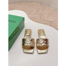 보테가베네타 뮬 샌들 (해외배송)