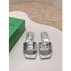보테가베네타 뮬 샌들 (해외배송)