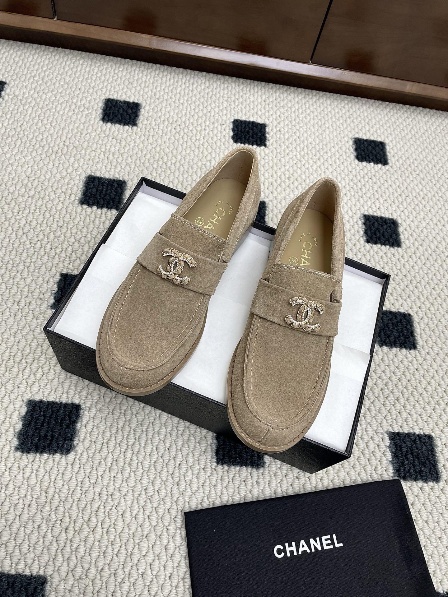 샤넬 25ss 더블 C 다이아몬드 버클 로퍼 (해외배송)