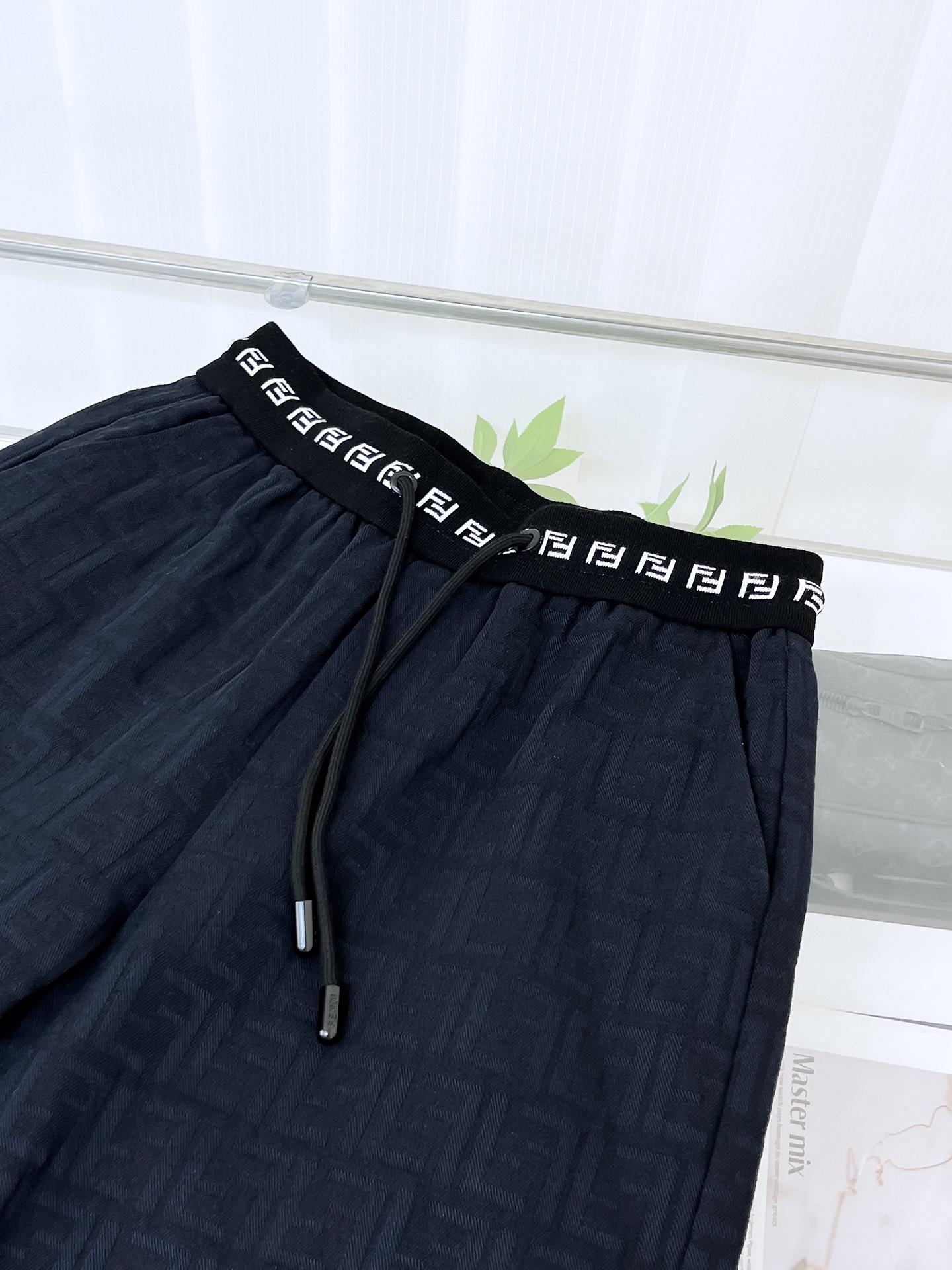 펜디 캐주얼 반바지 (해외배송)