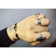 지방시 925실버 십자반지 (국내배송)
