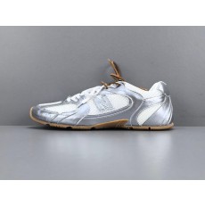 미우미우 X 뉴발란스 콜라보 NB530 트레이닝화 (해외배송)