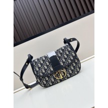디올 몽테뉴 핸드백 (해외배송)