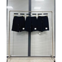 톰브라운 TB 세로 4줄 니트 반바지 (해외배송)