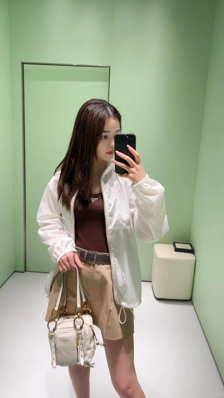 프라다 나일론 지퍼 재킷 자외선 차단 재킷 (해외배송)