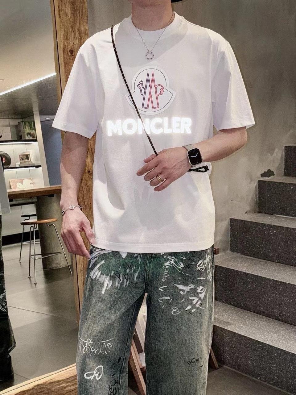 몽클레어 - MONCLER 남성반팔 라운드 티셔츠-12347 (국내배송)