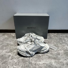 발렌시아가 3XL 하프 슬립온 스니커즈 (해외배송)