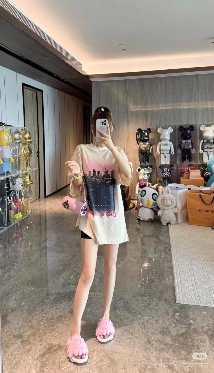 발렌시아가 25SS 파리와 로스앤젤레스 야경 프린트 반팔 (정품급 해외배송)