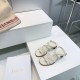 디올 로만 샌들 (해외배송)