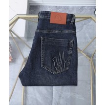 몽클레어 그레노블 엠보 워싱스판 데님진 (국내배송)