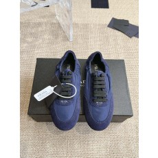 프라다 스웨이드 스니커즈 (해외배송)
