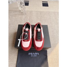 프라다 스웨이드 스니커즈 (해외배송)