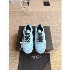 프라다 스웨이드 스니커즈 (해외배송)