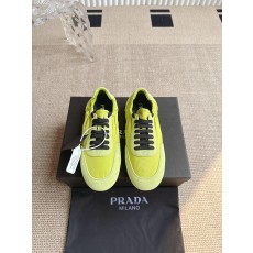 프라다 스웨이드 스니커즈 (해외배송)