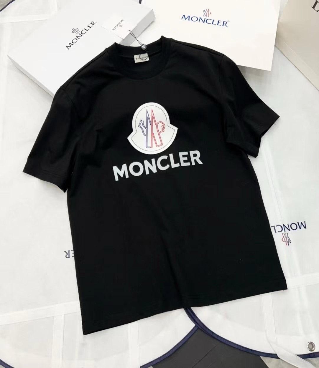 몽클레어 MONCLER 남성반팔 (국내배송)